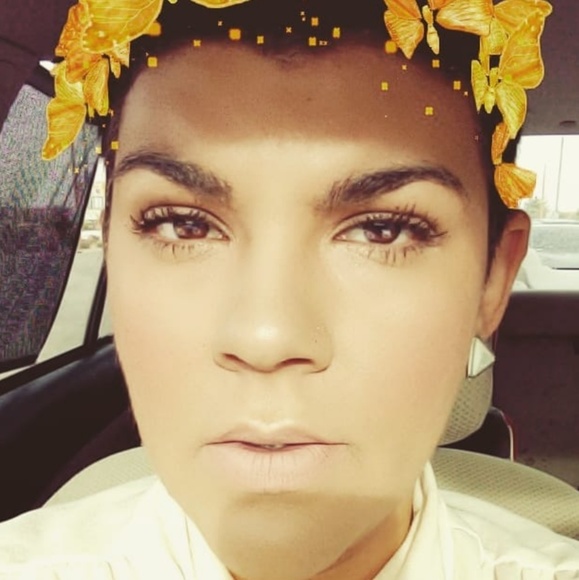 Meet your Posher, Carolina - Picture 1 of 1